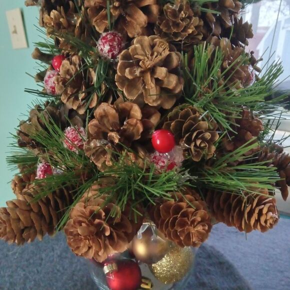 20" Natural Pine Cone (treated) Christmas Tree. CHRISTMAS ART. - Picture 11 of 11